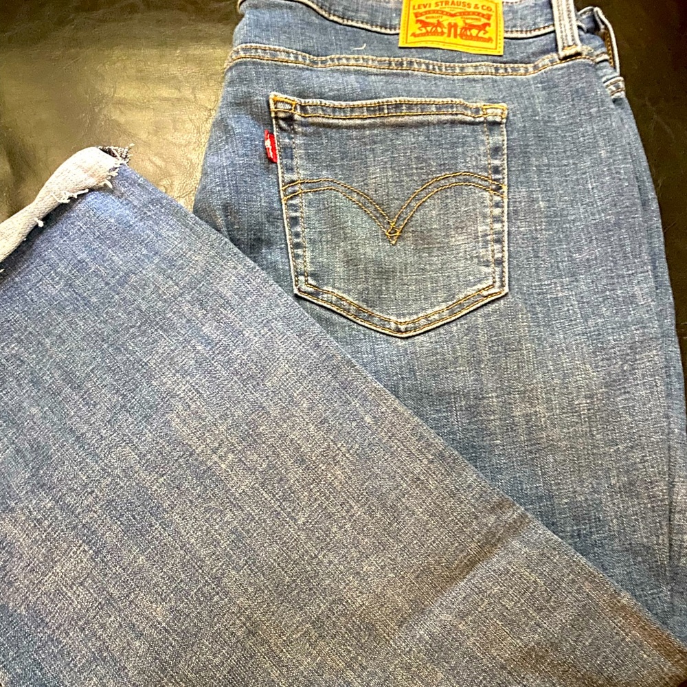 Levi’s boyfriend jean